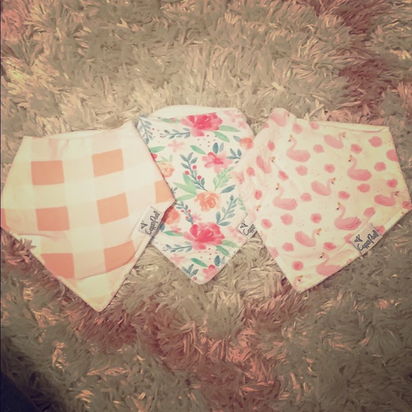 copper pearl Other - Copper pearl bibs